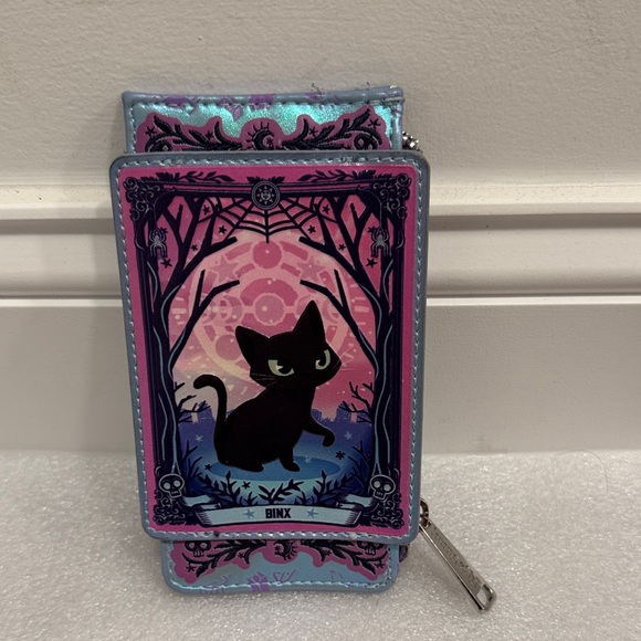 Loungefly | Bags | Loungefly Disney Hocus Pocus Binx Cat Card Holder ...